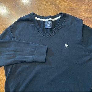 Abercrombie & Fitch Black V neck sweater 100% cotton men’s medium